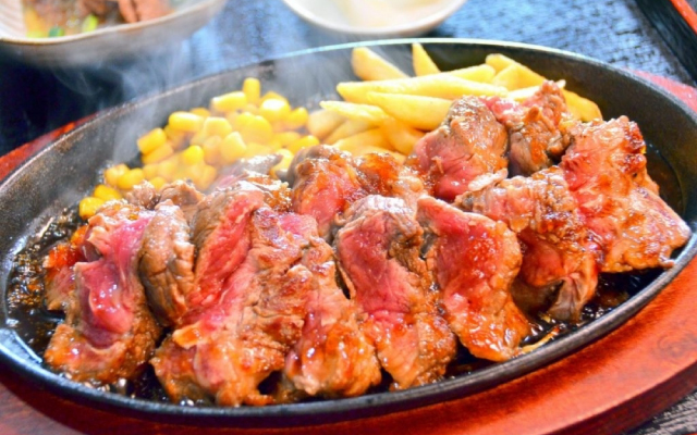 熟成赤身牛ステーキ